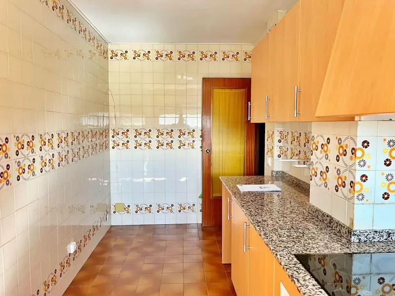 Piso en venta en Tortosa 4 habitaciones 2 baños centro ciudad