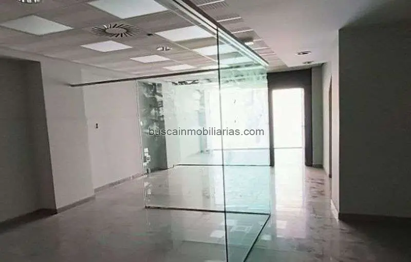 Local Comercial en Venta Carlet 2 Baños