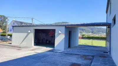 Chalet en venta en Neda