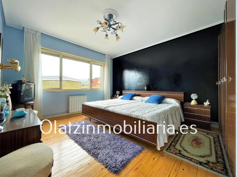 Venta Piso con calefacción en Sopuerta - 3 dormitorios, 2 terrazas, garaje