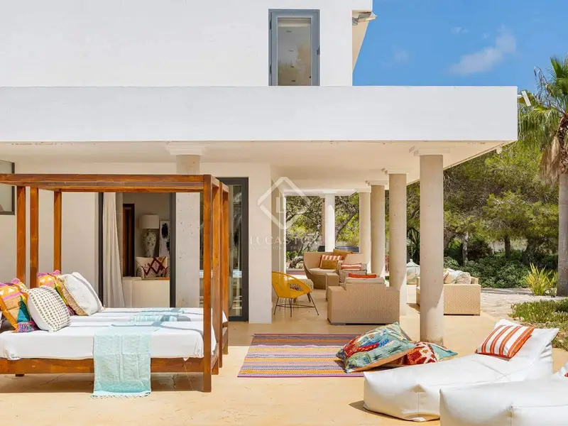 Chalet en Formentera con Piscina Privada y Vistas al Mar