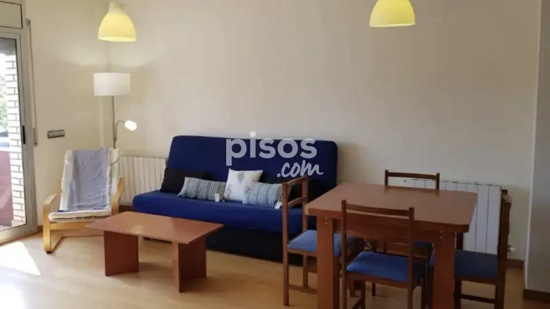 Piso en Alquiler La Girada 70m2 2 Dormitorios