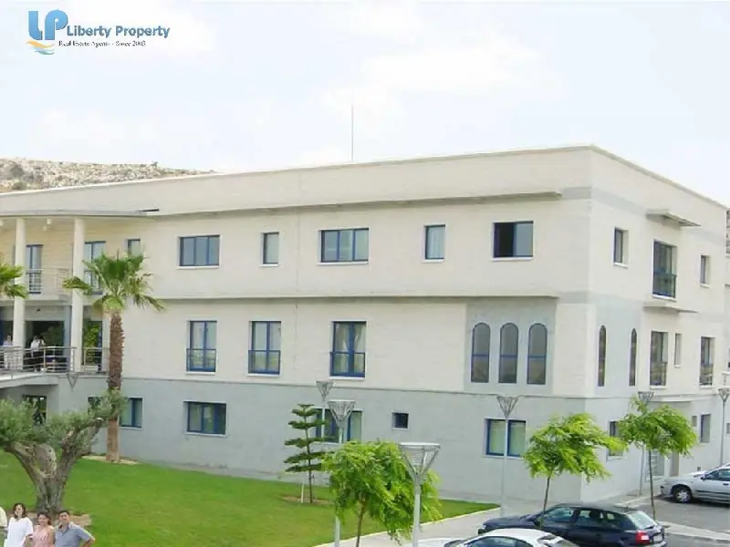Venta Solar con Chimenea en Centro Alicante