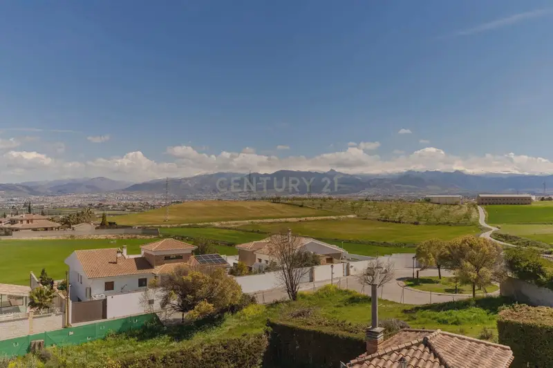 Villa de Lujo en San Javier Las Gabias 7 habitaciones