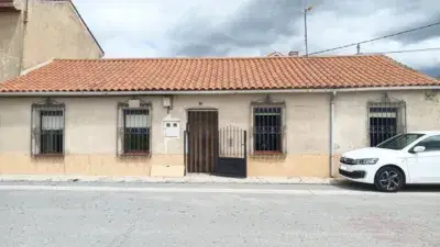 Casa en Venta en Pinarejos cerca de Segovia y Valladolid