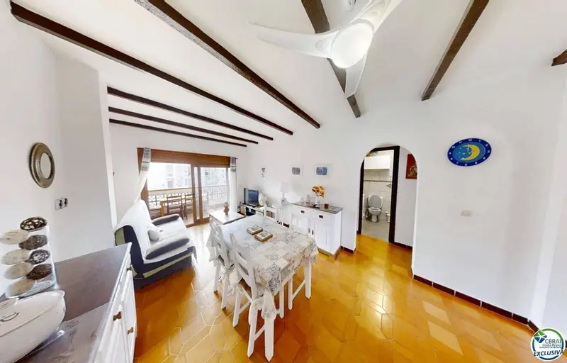 Piso en Venta Empuriabrava Cerca de la Playa