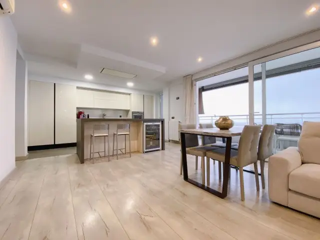 Apartamento en Malagueta Malaga con Vistas Panoramicas