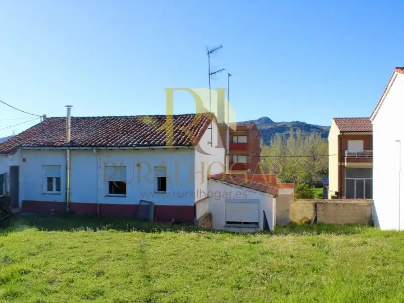 Casa Rural en La Robla Recien Reformada