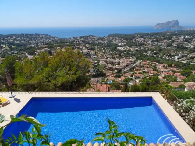 Casa-Villa de 2 Dormitorios alquiler Benissa, España