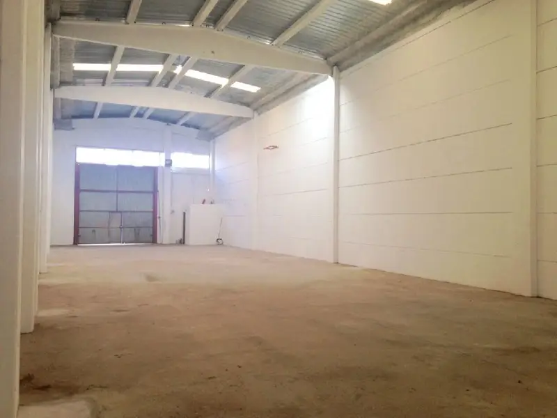 Alquiler Nave 350m2 Silla Ref 3112