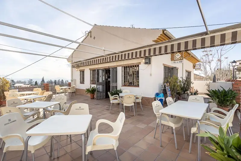 Restaurante en Venta Alfacar Fuente Grande Gran Capacidad
