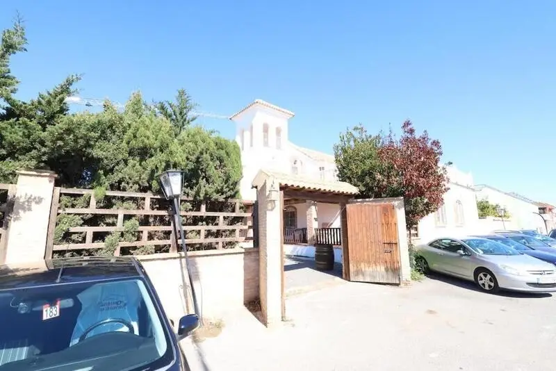 Villa 4 Dormitorios Orihuela Costa Negocio Incluido