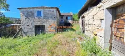Casa en venta en Punxín con finca de 6780m2