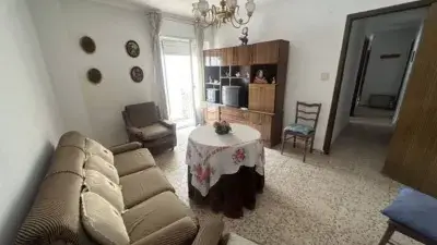 Piso en venta en Linares centro para reformar