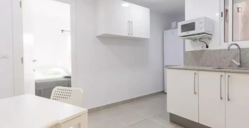 Habitacion Doble en Piso de 4 Habitaciones