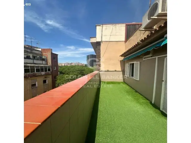 Precioso Piso con Terraza en Hospitalet Ideal Familias e Inversores