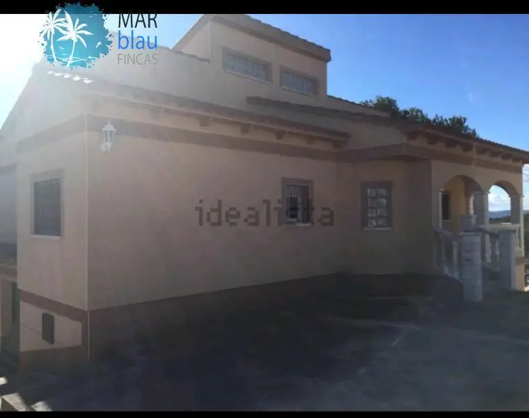 Chalet Luminoso en Alorda Park Calafell 5 Dormitorios Piscina Jardin