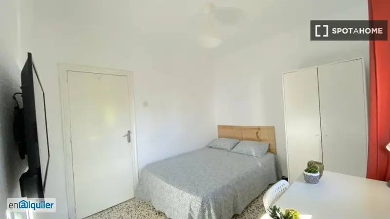 Habitacion Doble para Estudiantes Cerca del Centro con Wifi y TV