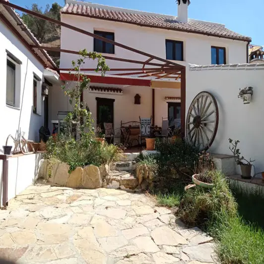 Finca Andaluza con 4 Dormitorios en Venta