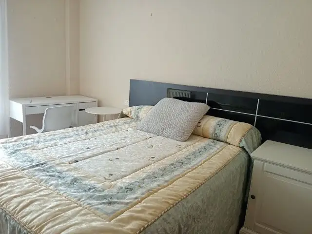 Habitacion Amueblada Getxo Chicas Wifi Incluido