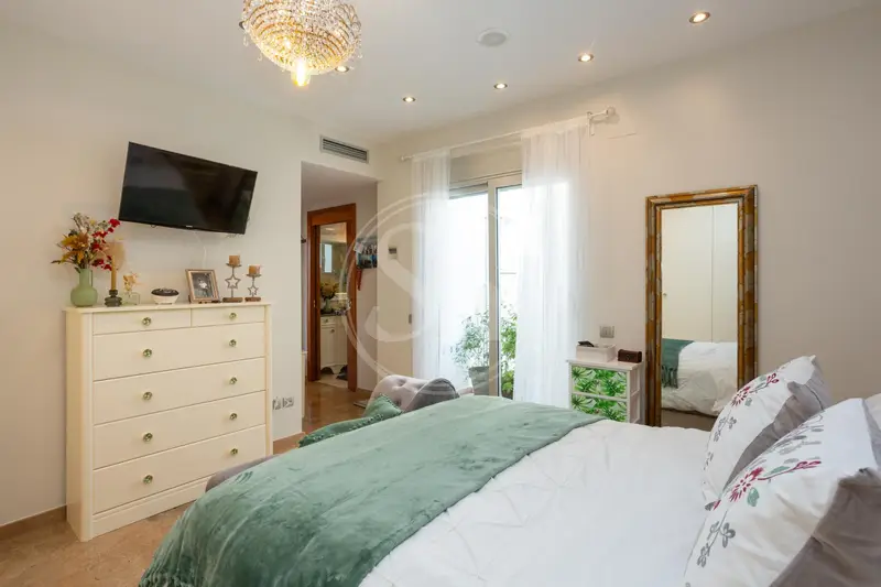 Atico en venta en Badalona con 2 terrazas y preciosas vistas