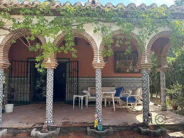 Casa Rural con Piscina y Jardin - Ideal para Desconectar