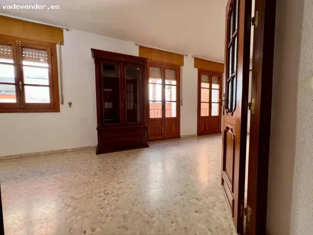 Piso en Venta en Villafranca de Cordoba 3 habitaciones 2 baños Patio 30m2