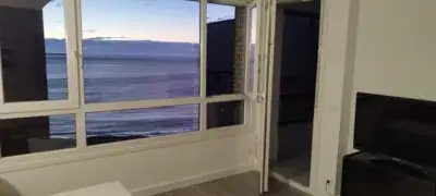Alquiler Piso Bajada Arrigunaga Vistas al Mar Cerca Playa Metro