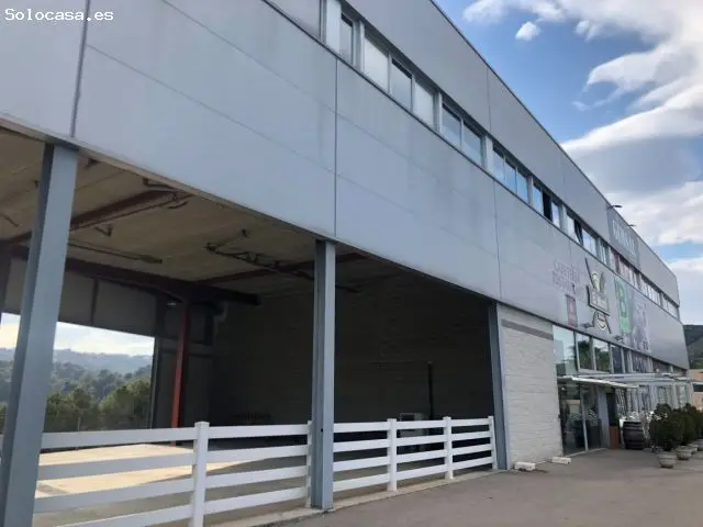 Local Comercial en Alquiler en Polígono Can Vinnyals