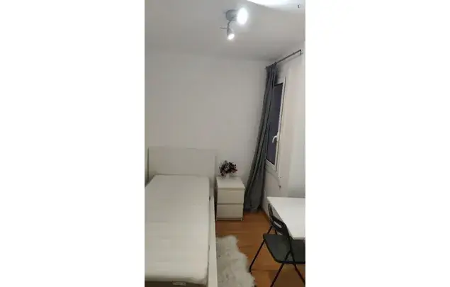 Alquiler Apartamento 3 Dormitorios Barcelona 3-24 Meses