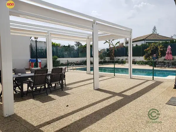 Chalet en Pinares de Lepe 291m² 744m² parcela 3 habitaciones dobles