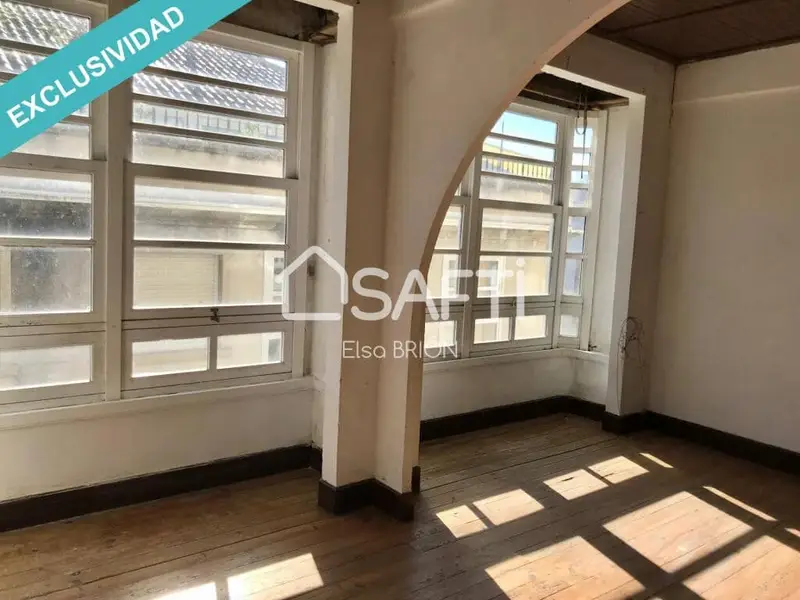 Adosado en venta en Noia A Coruna centro con jardin