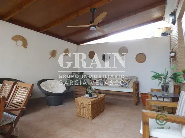 Adosado Moderno en Albacete 240m2 4 Dormitorios Garaje Terraza