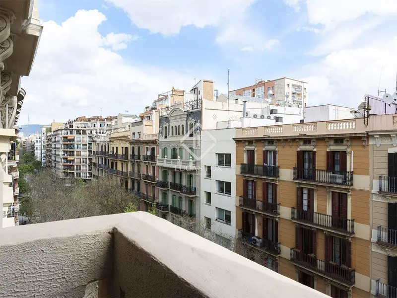 Apartamento con encanto en el Eixample Izquierdo de Barcelona