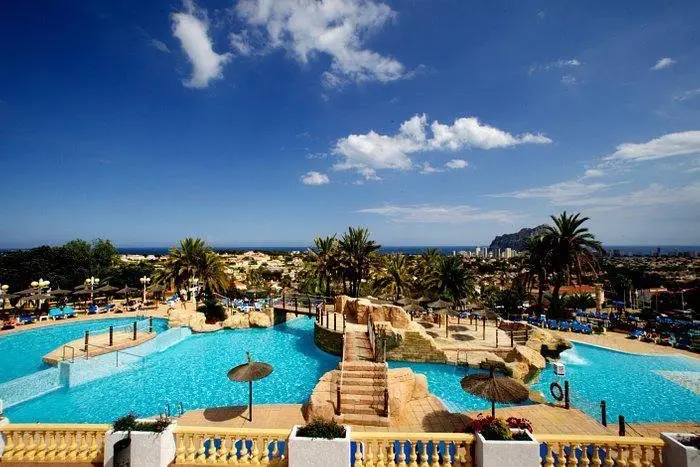 Bungalows en Calpe con Piscina y Terraza