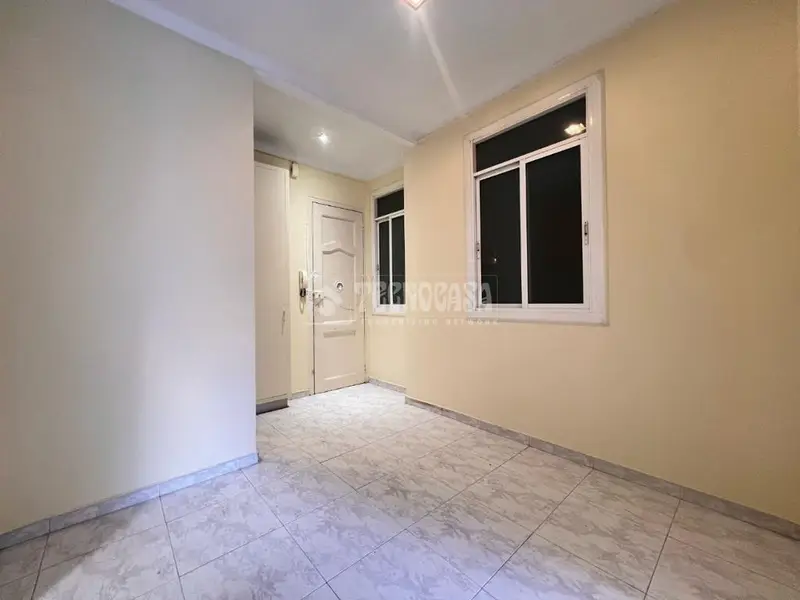 Piso en venta Eixample 40m2 Sagrada Familia 2 habitaciones