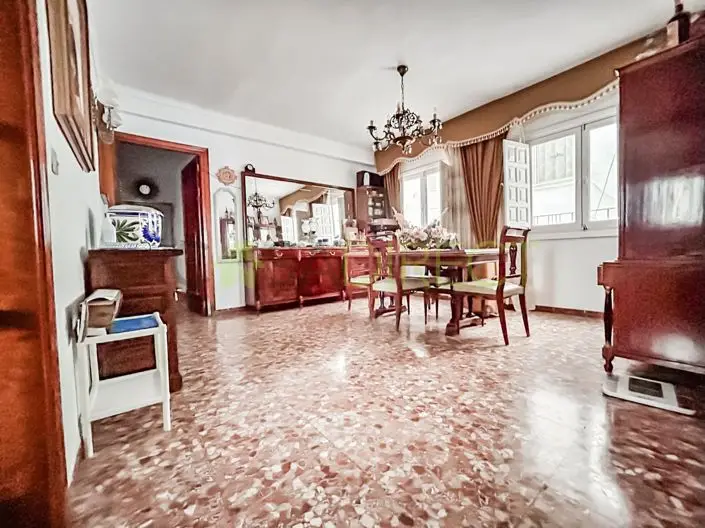 Casa de Pueblo 6 Dormitorios Sayalonga Málaga
