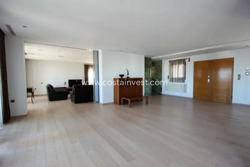 Apartamento 5 Habitaciones Moncayo Guardamar del Segura