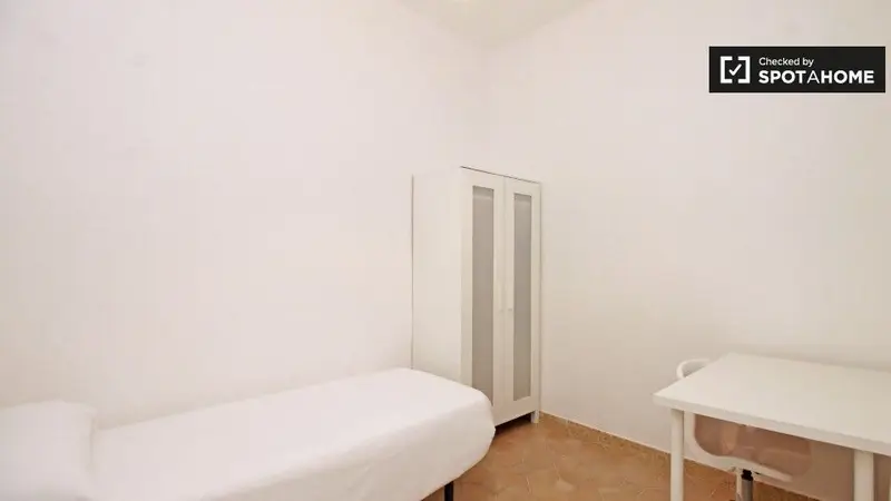 Apartamento 8 Dormitorios 2 Baños Barcelona Alquiler Spotahome