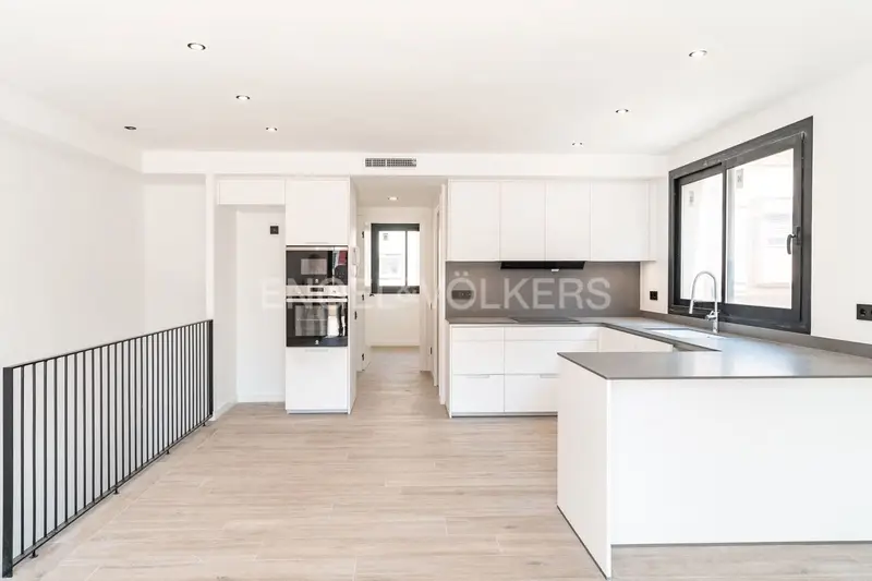 Dúplex con Terraza 50m2 Mataró 3 Habitaciones