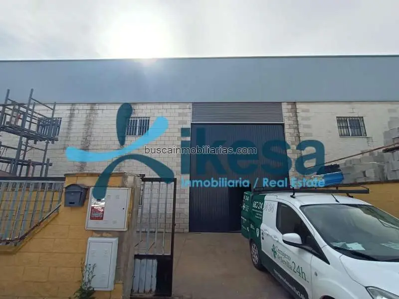 Nave Industrial 400m2 La Rinconada Sevilla