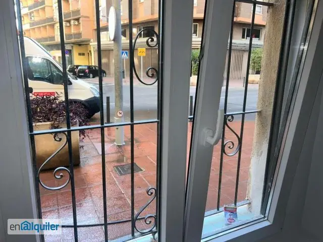 Alquiler Piso Castellon 2 Dormitorios Trastero Patio Amueblado