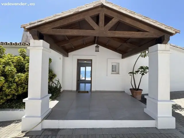 Villa Moderna con Vistas al Mar en Riviera del Sol