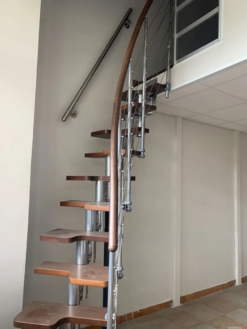 Local Comercial en Venta en Getxo: Espacio Versátil y Bien Ubicado