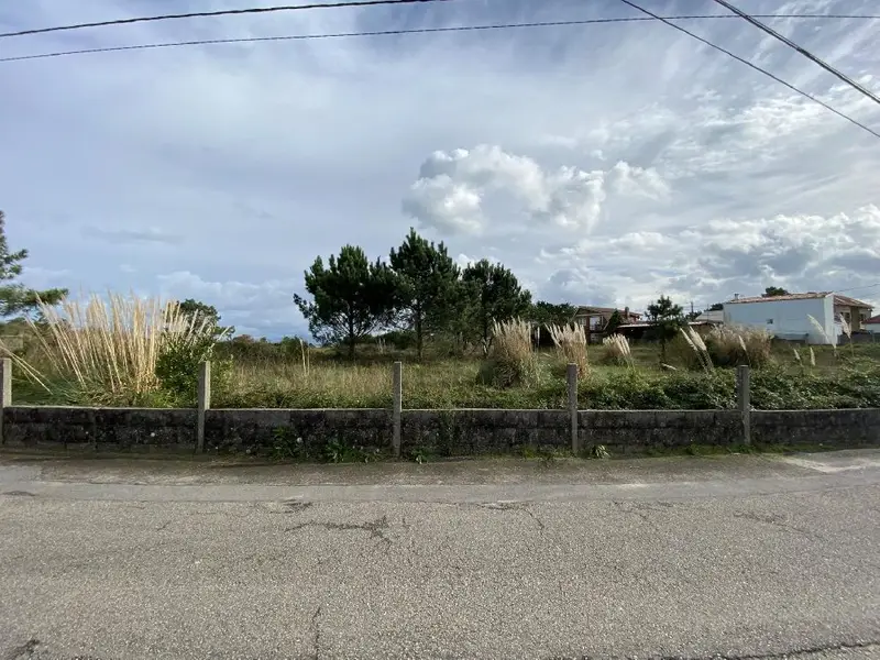 Venta Solar Residencial Ribeira 2741m2  5 Unidades