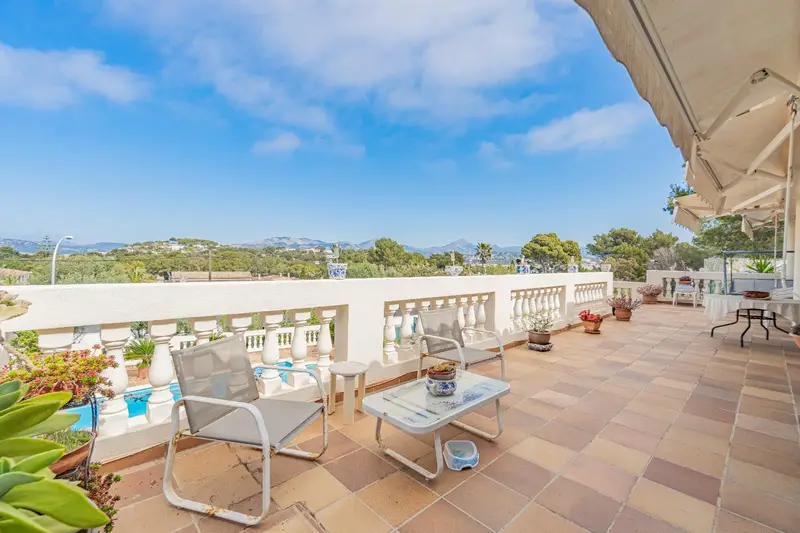 Villa de Lujo en Santa Ponsa 3 Dormitorios 3 Baños Jardin Piscina
