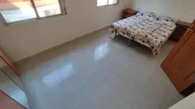 Casa en venta en Calle de Panamá, cerca de Calle de Argentina