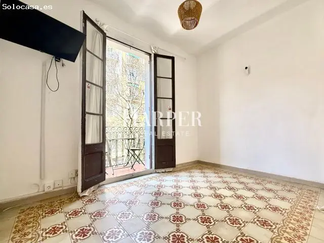 Piso con Encanto en El Camp de l Arpa del Clot 2 habitaciones