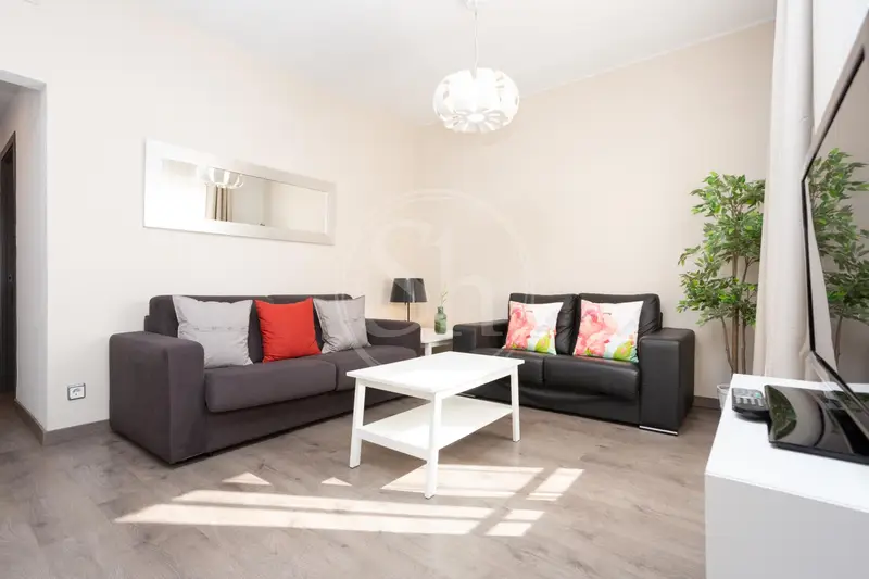 Apartamento para 6 Personas Cerca Sagrada Familia Barcelona