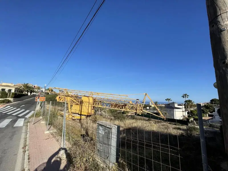 Terreno en Pueblo Acantilado con Vistas al Mar - Construye tu Villa